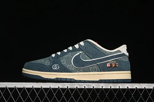 All categories Nk SB Dunk Series Nk SB Dunk Low High-end customized low-top sneakers Nike SB Dunk Low Gucci co-branded blue denim Anniversary high-end customized low-top casual sneakers SC0601-454